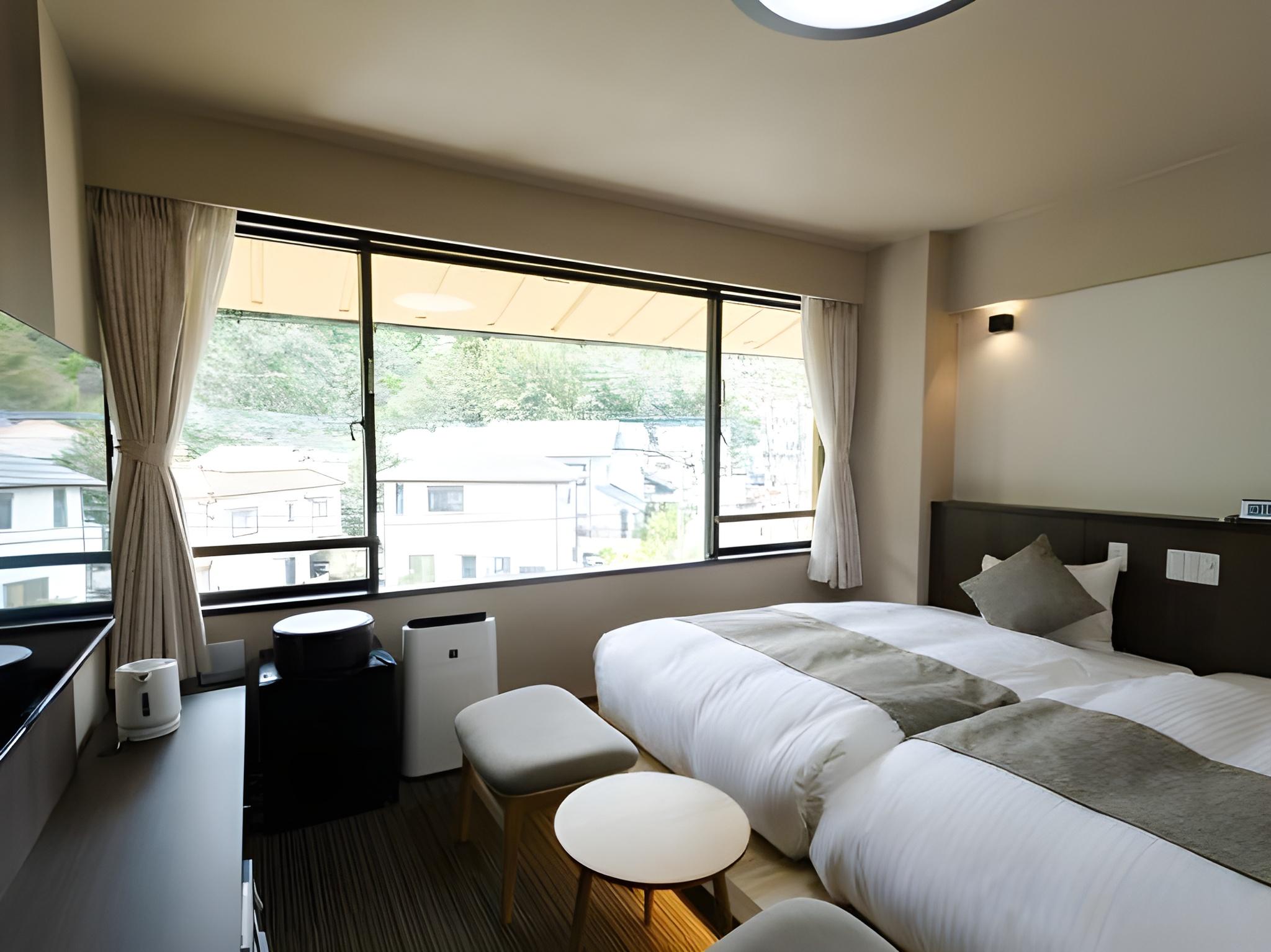 Room, Single, Twin Beds, Mountain Side, Mountain View