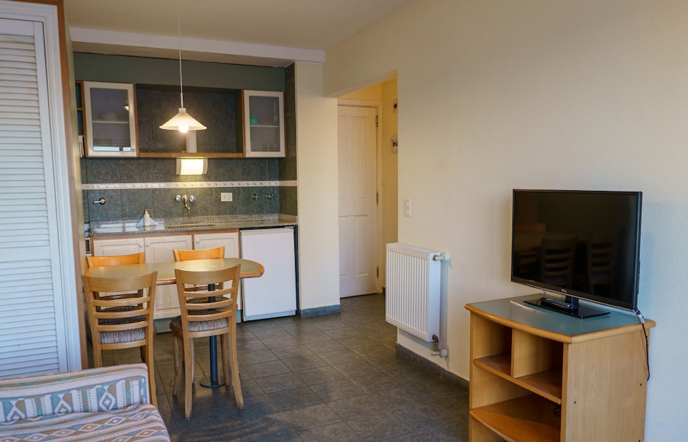Hostal Del Sol I 32/41