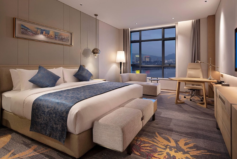 Howard Johnson by Wyndham Jimei Lake Plaza Xiamen 16/51
