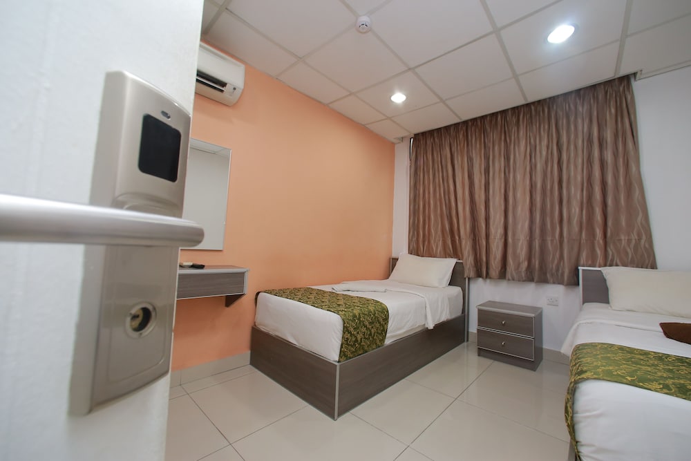 SUPERIOR, TWIN BEDS