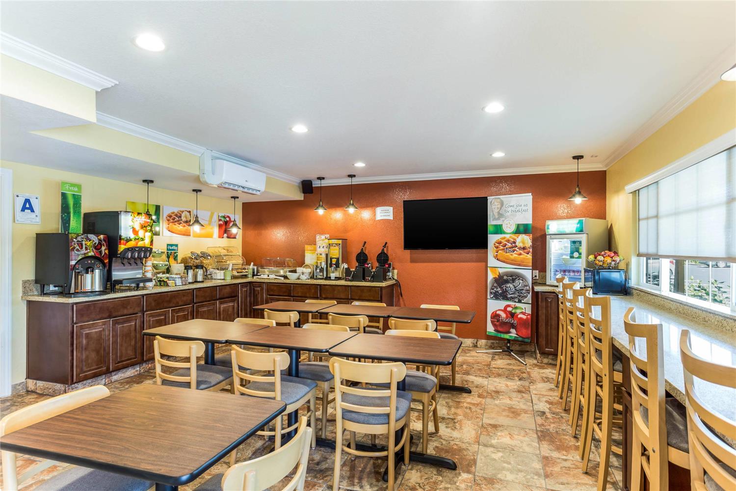 Quality Inn Escondido San Diego North County 33/42