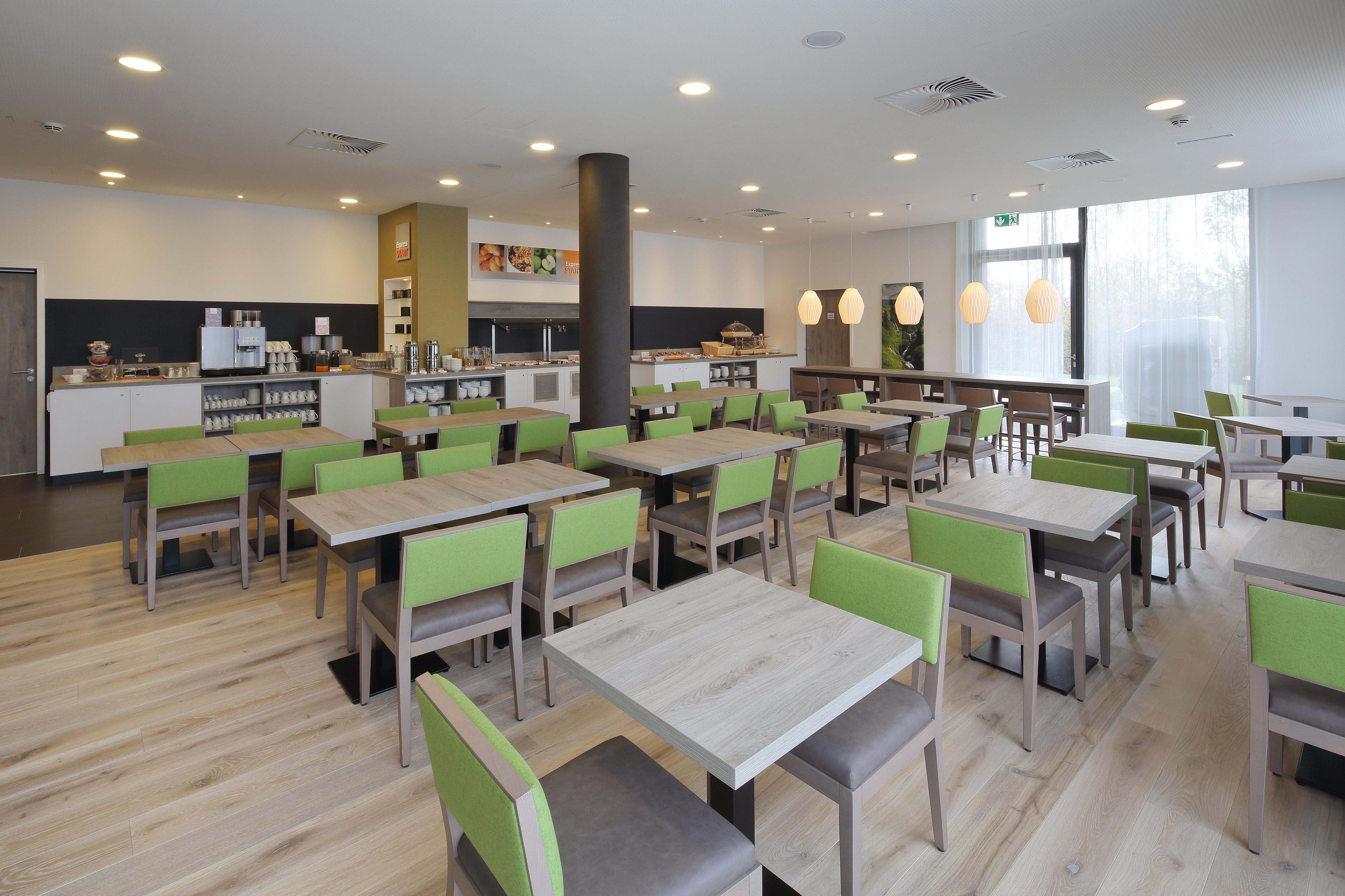 Holiday Inn Express Friedrichshafen 52/76