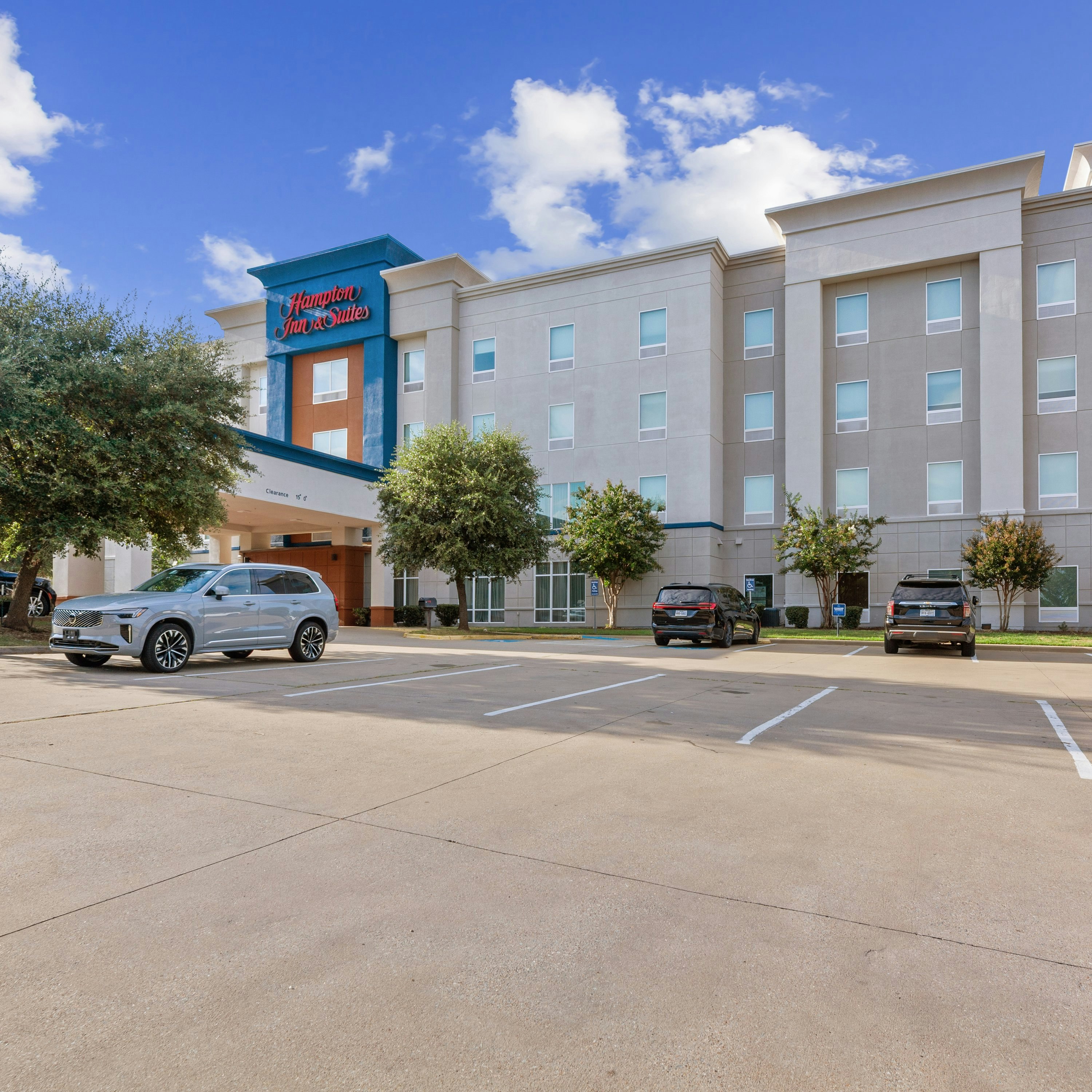 Hampton Inn and Suites Denison, TX 52/60