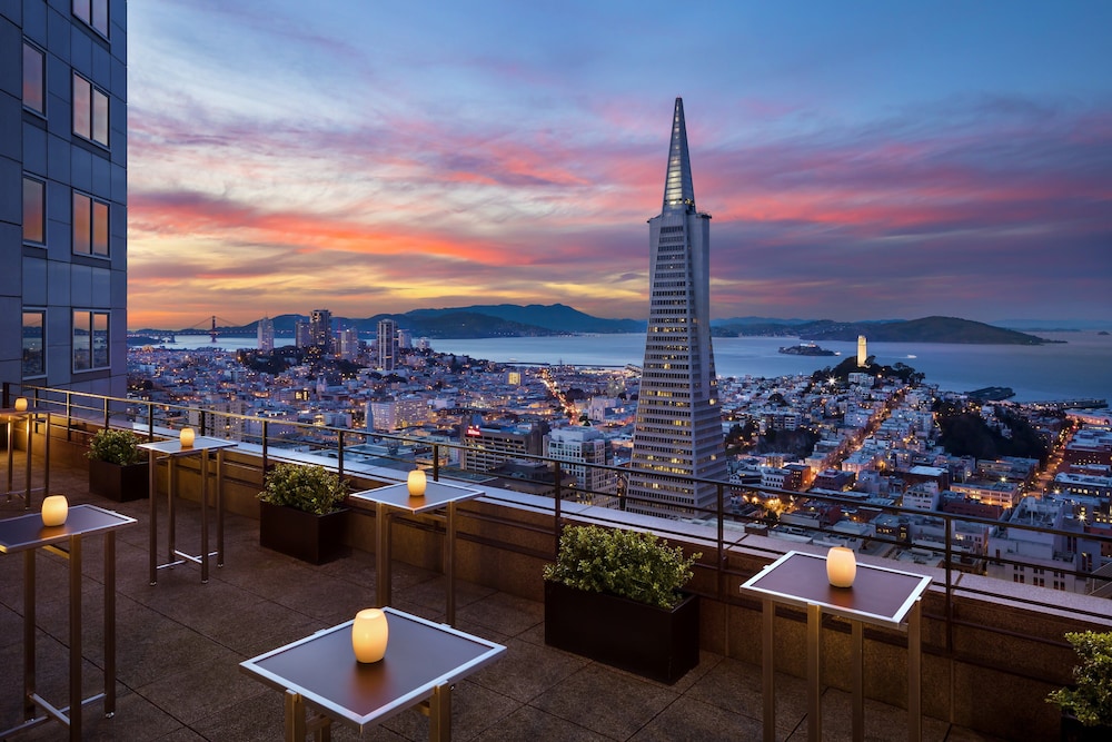 Four Seasons Hotel San Francisco at Embarcadero 39/50