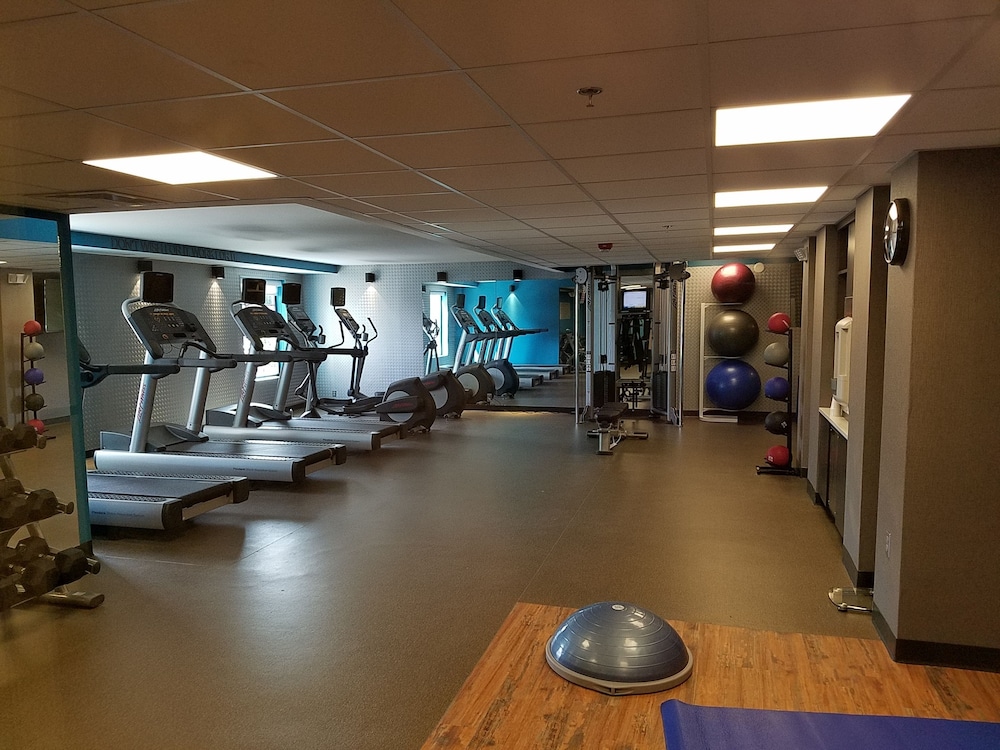 Fairfield Inn Suites Springfield Holyoke 19/35