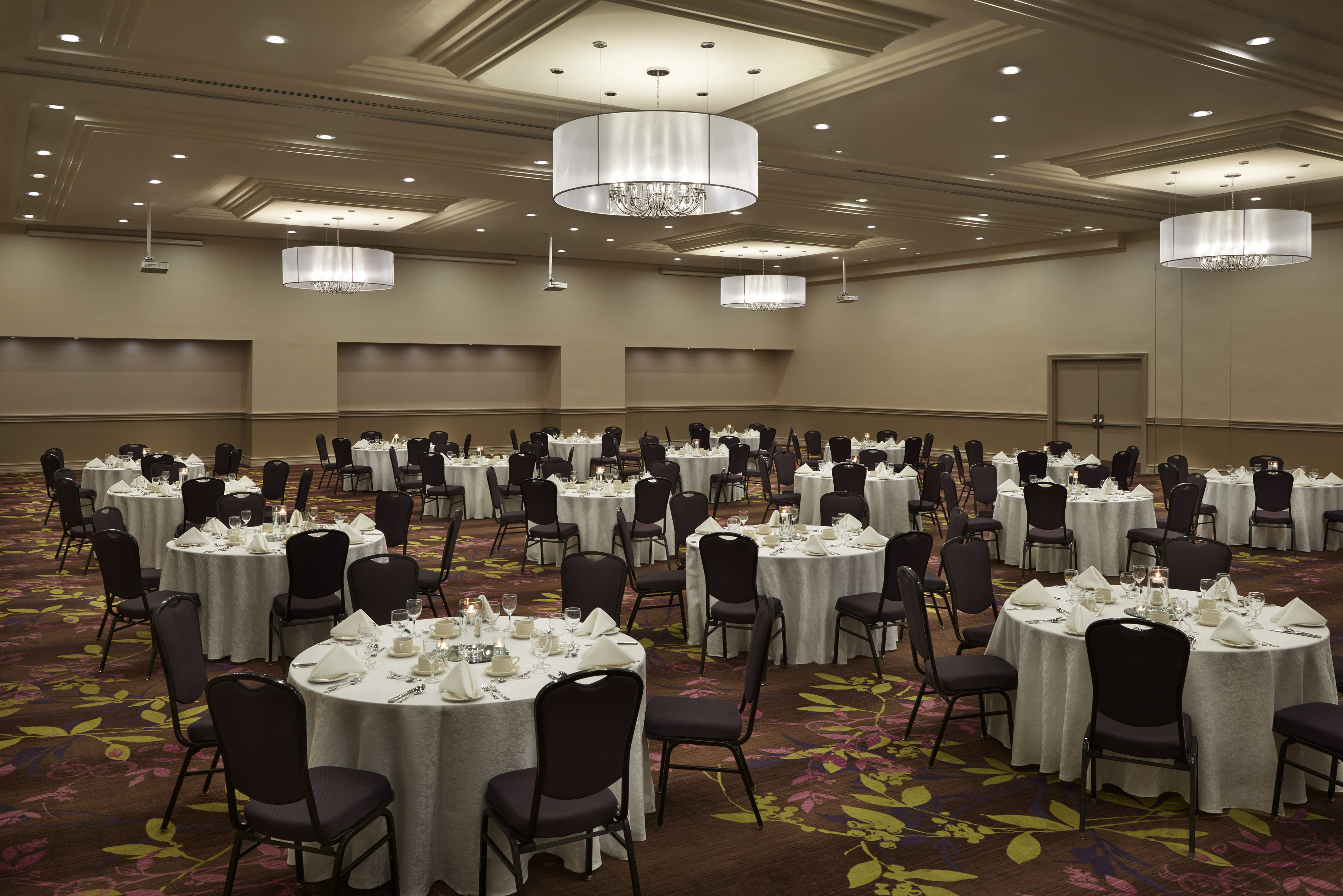 Holiday Inn Toronto International Airport Hotel 46/58