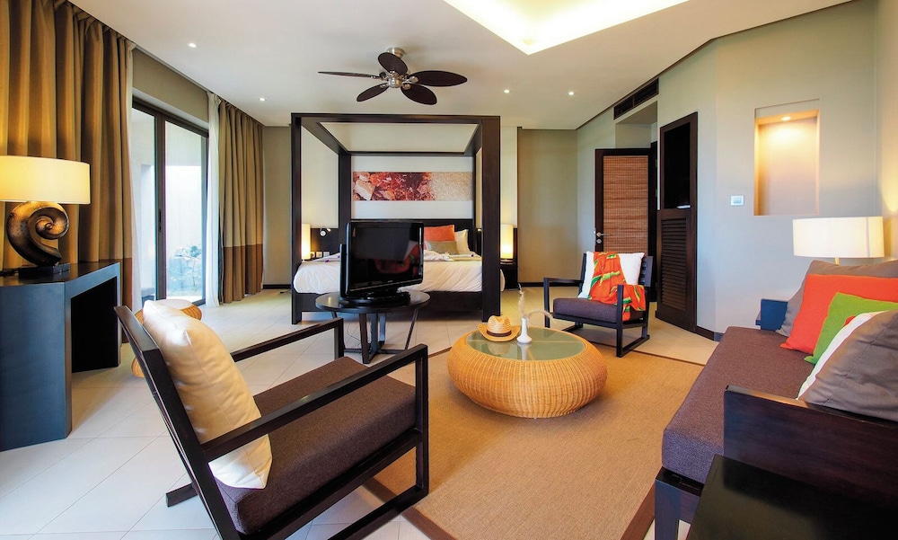 Crystals Beach Resort Belle Mare, a member of Radisson Individuals 35/56