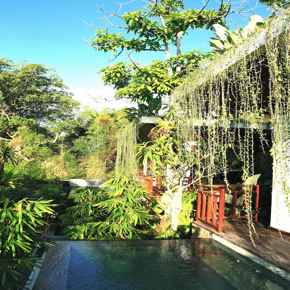 Aqua Octaviana Bali Villa 32/35
