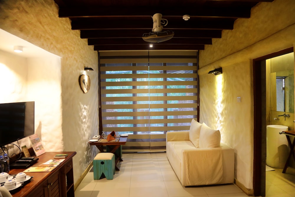 Grand Udawalawe Safari Resort 49/50
