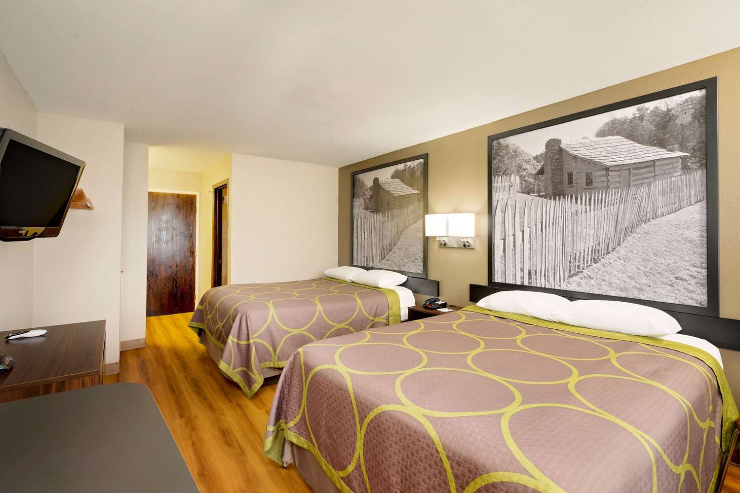 Super 8 by Wyndham Lexington/Hamburg Area 9/19