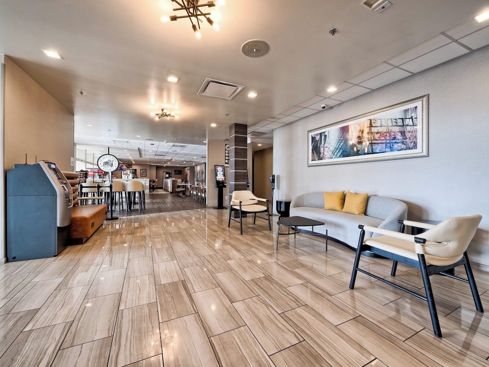 Candlewood Suites Tacoma Mall by IHG 35/57
