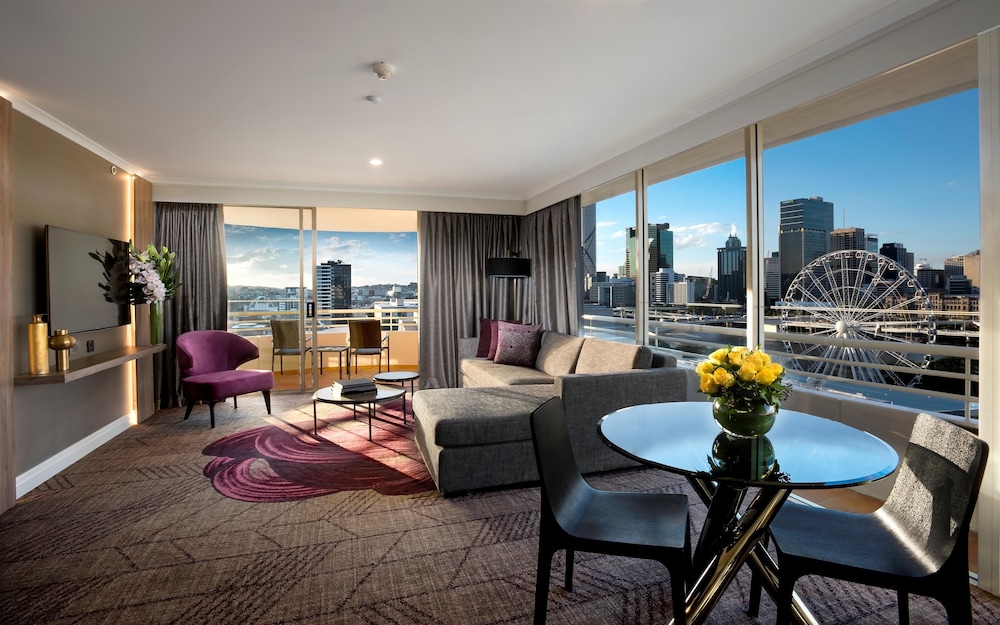 Rydges South Bank 42/68