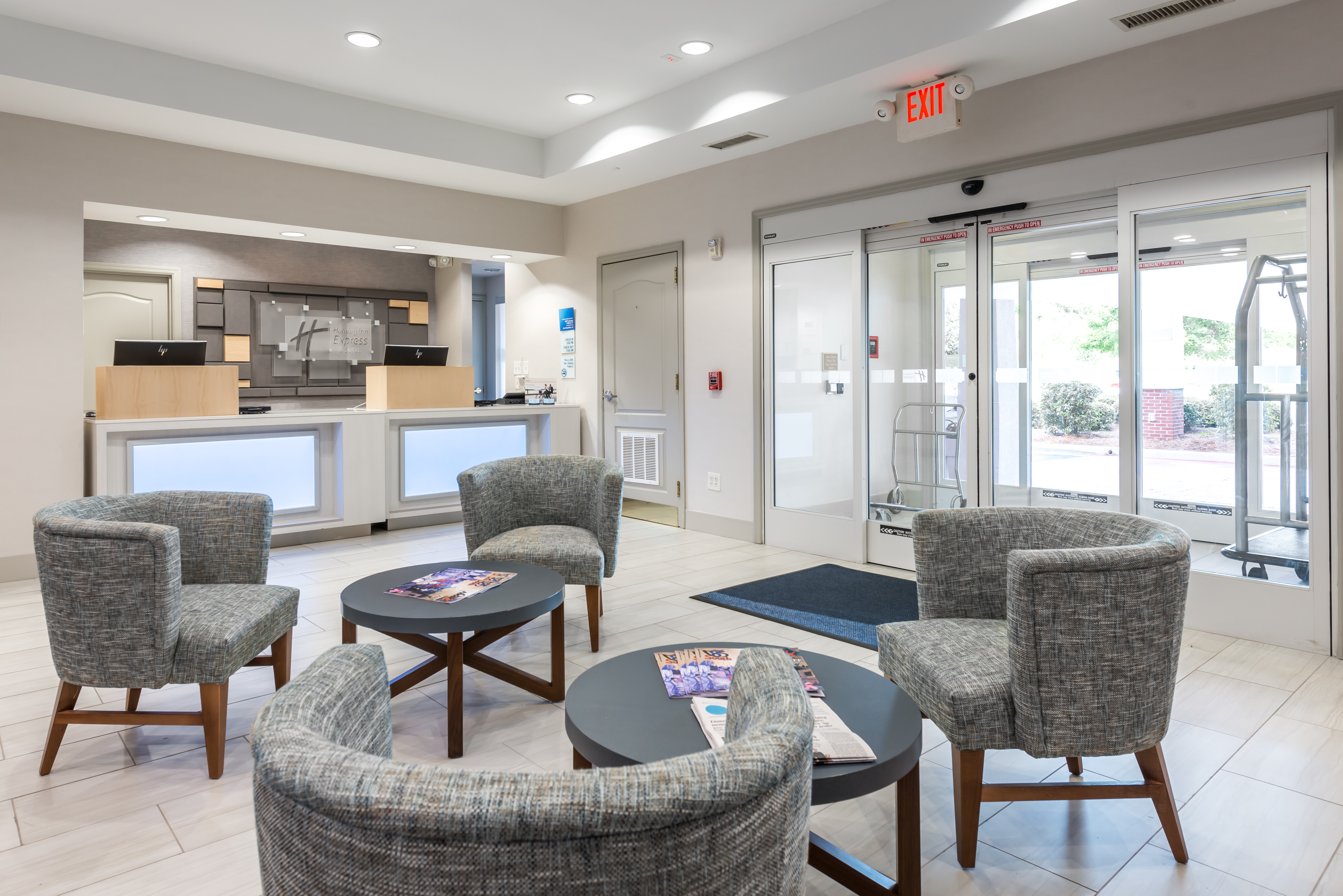 Holiday Inn Express Suites Lagrange 21/38