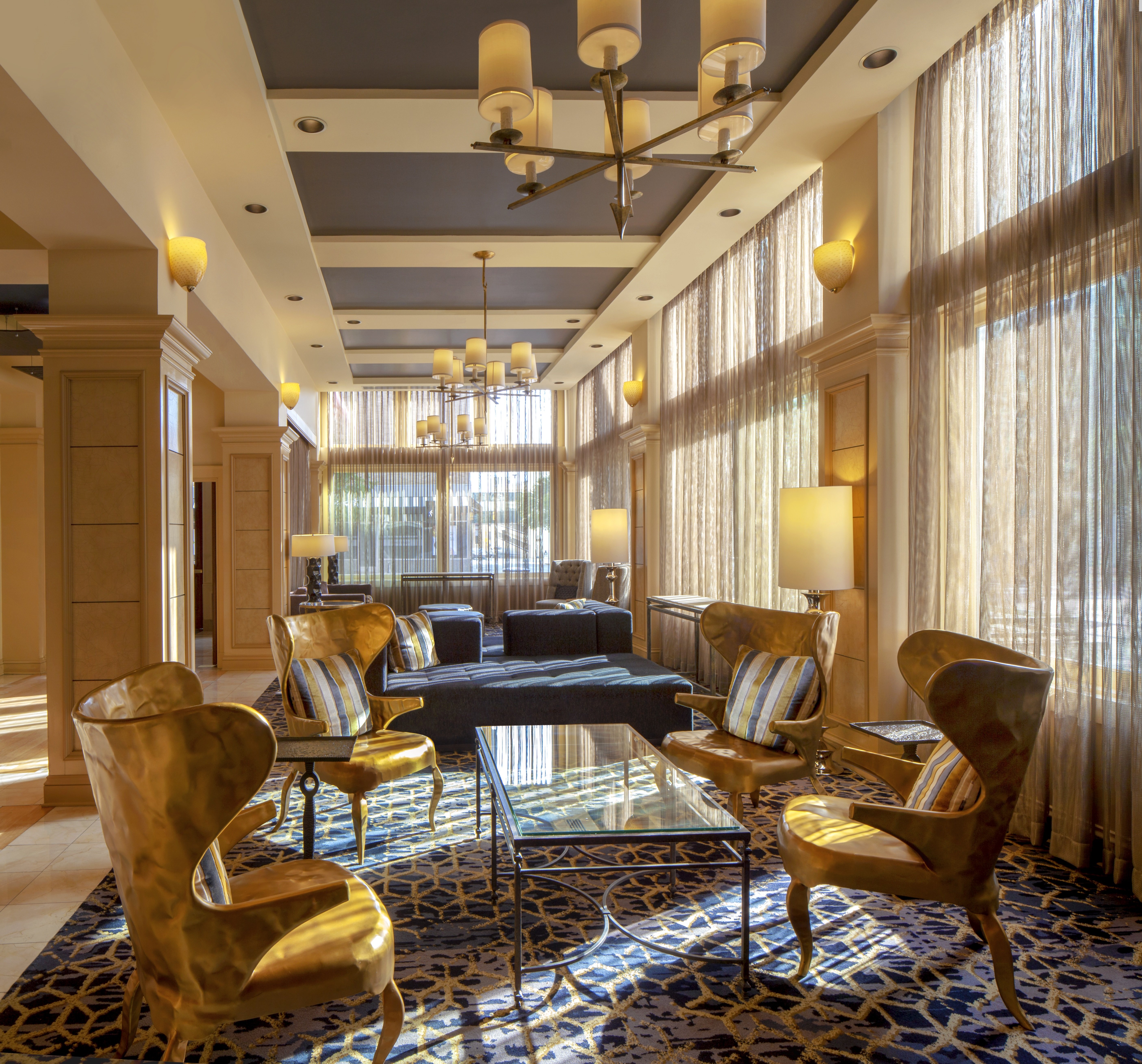 The Ashton Hotel 14/38