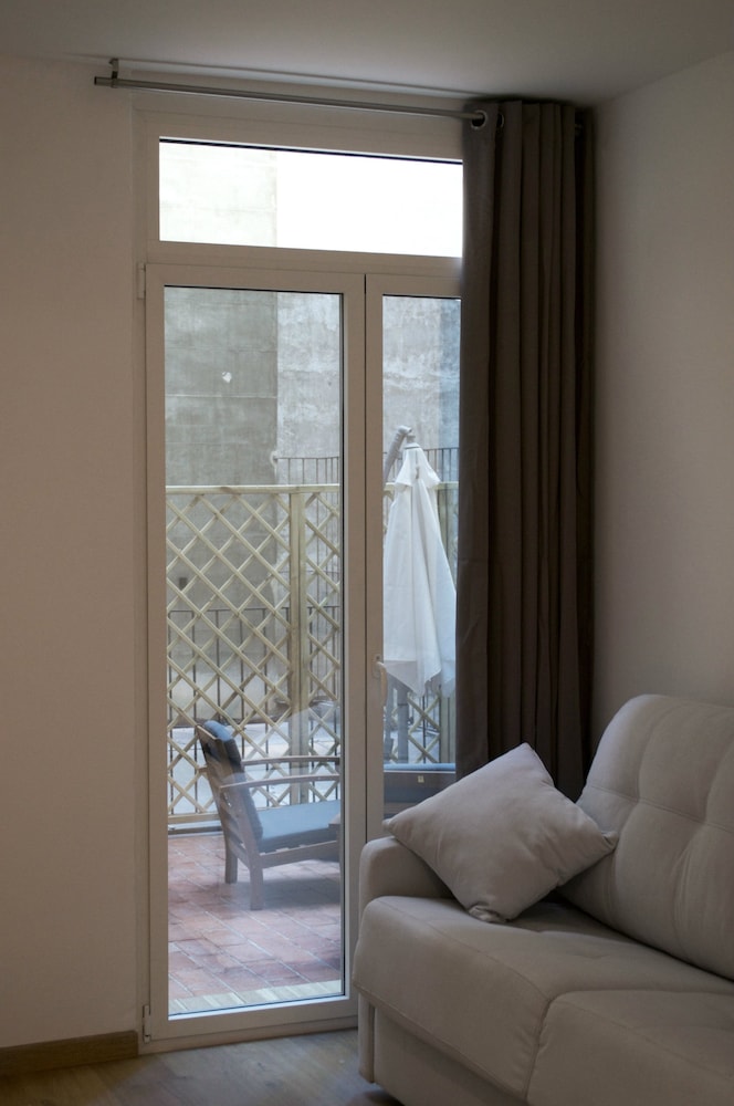 Cosmopolitan Boutique Rambla 34/50