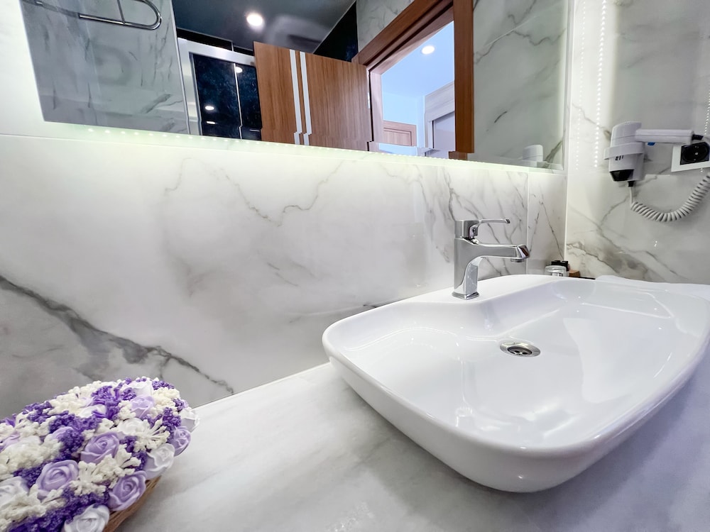 Dna Hotel Dalyan 47/49