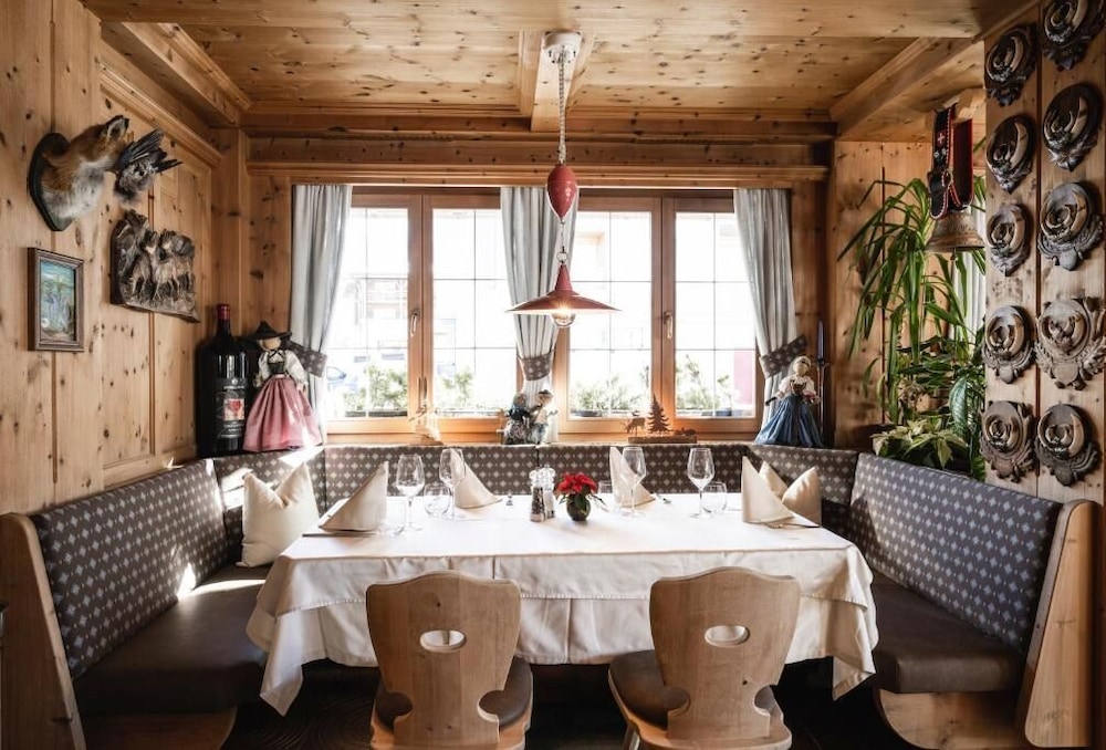 Hotel Ladinia 37/50