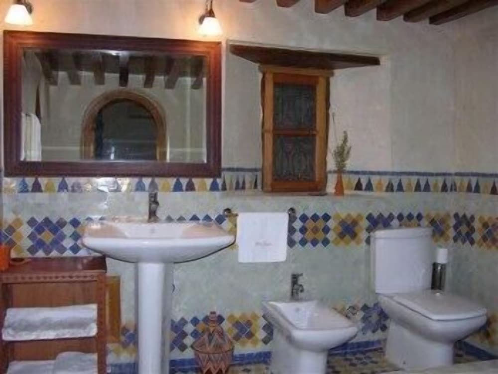 Riad Au 20 Jasmins 49/49