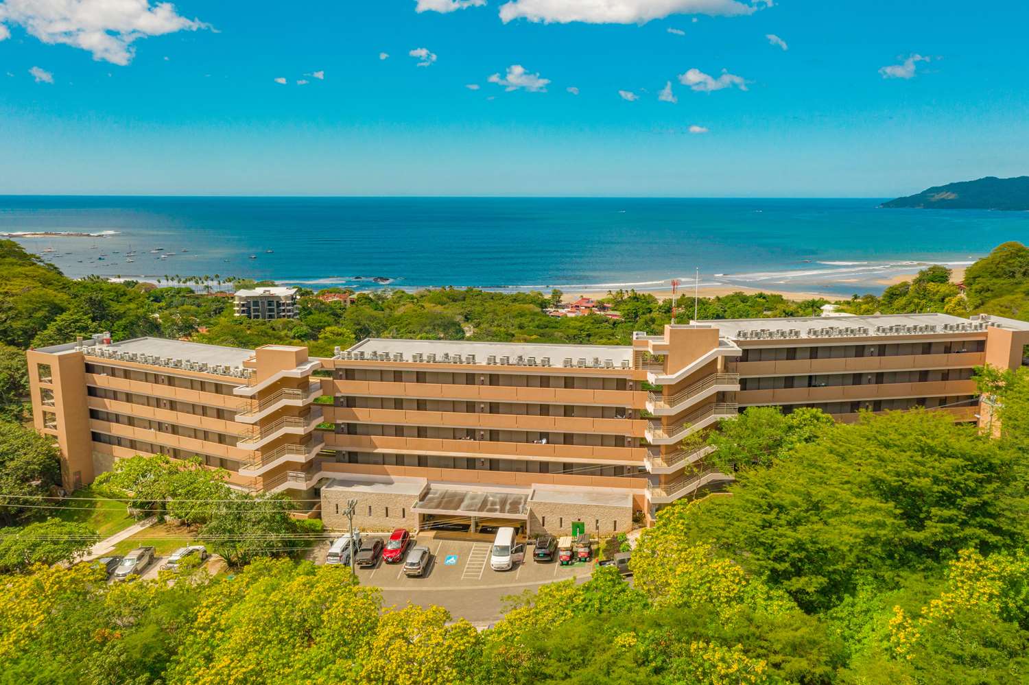 Wyndham Tamarindo 14/18
