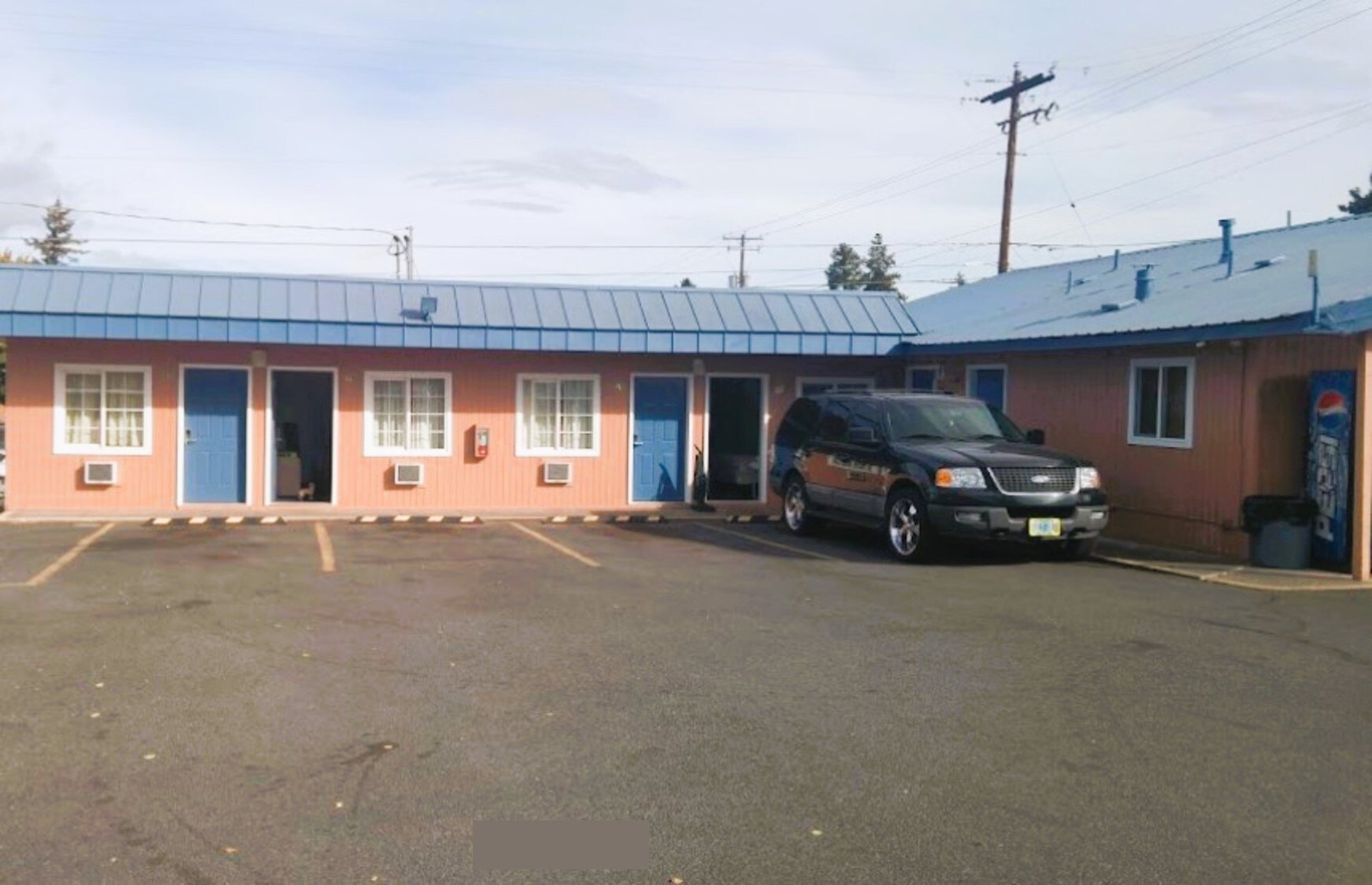 Royal Gateway Motel 14/21