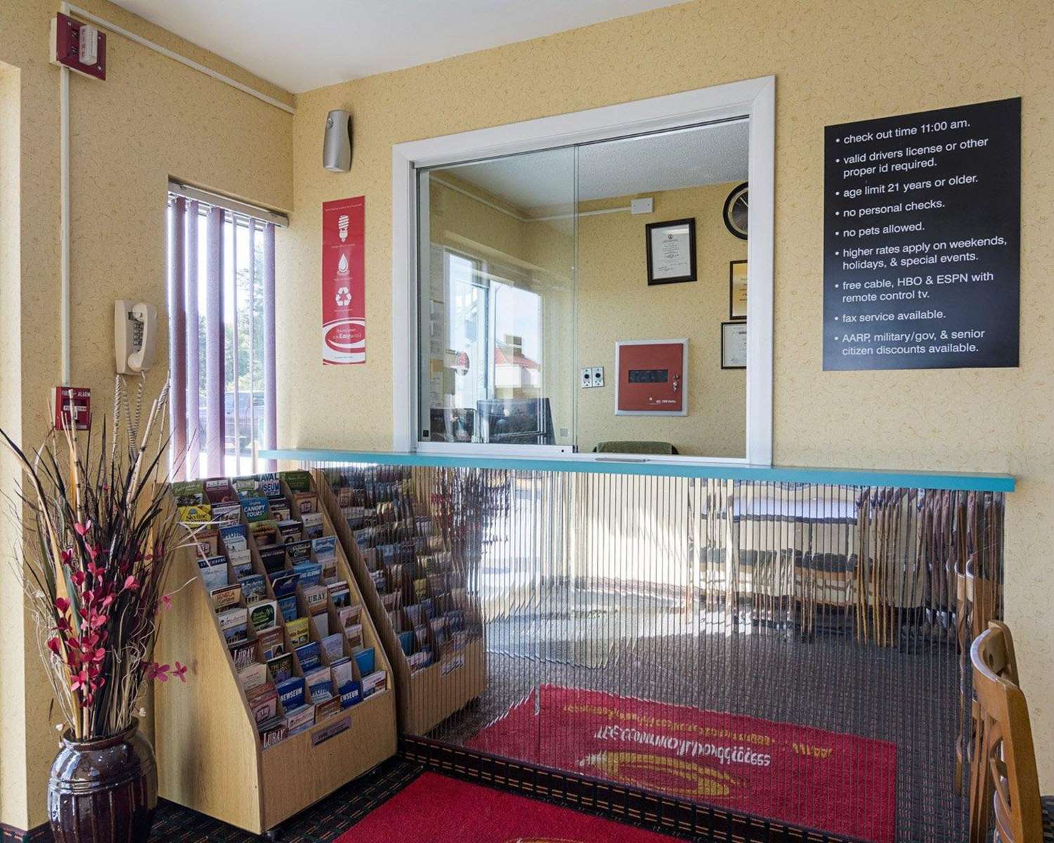 Econo Lodge Fredericksburg Near I-95 14/44