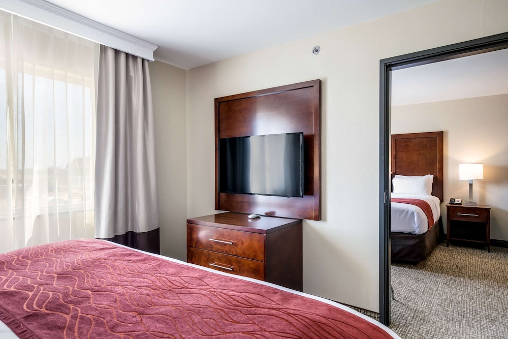 Comfort Inn Bonner Springs Kansas City 11/54