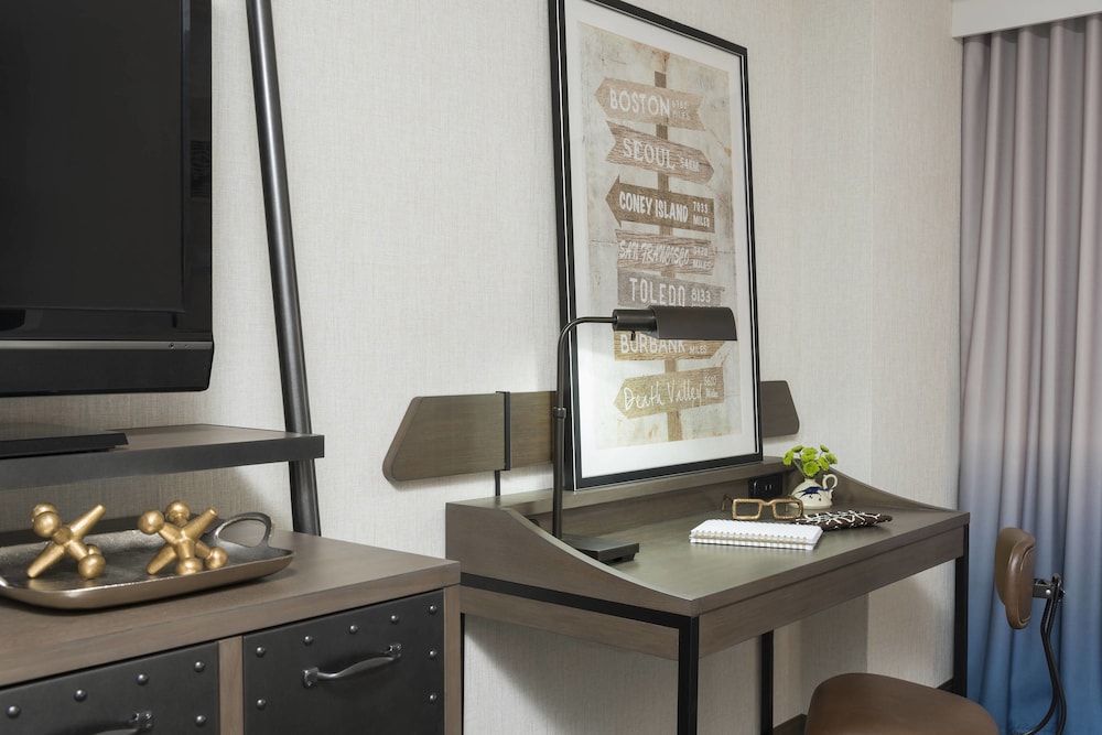 RENAISSANCE TOLEDO DOWNTOWN HOTEL 48/66