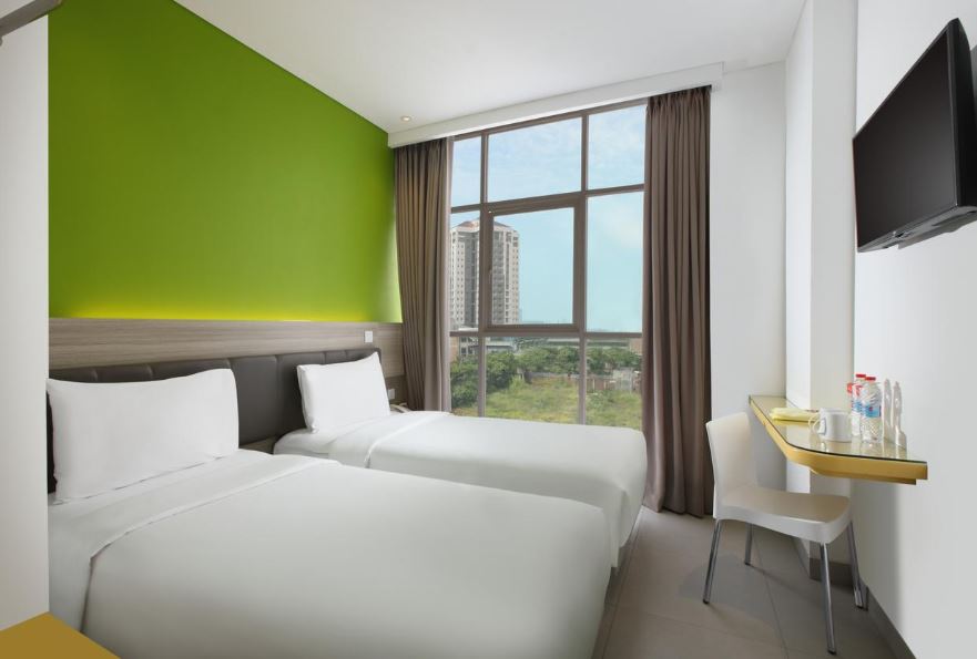 Standard, Twin Beds