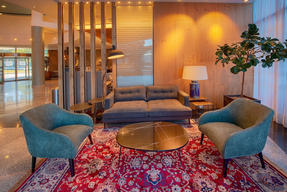 Fuengirola Beach Aparthotel 30/48