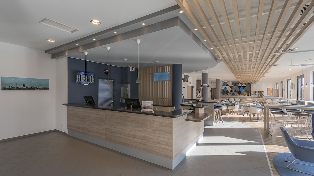 Holiday Inn Express Munich Messe 50/66