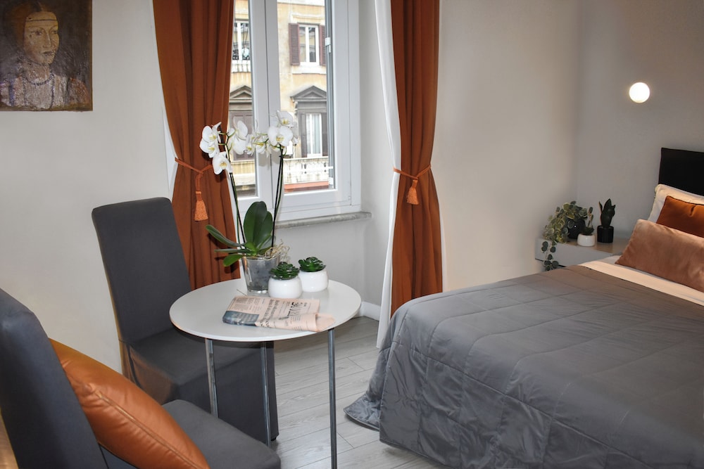 The Roman Empire Guesthouse 52/63