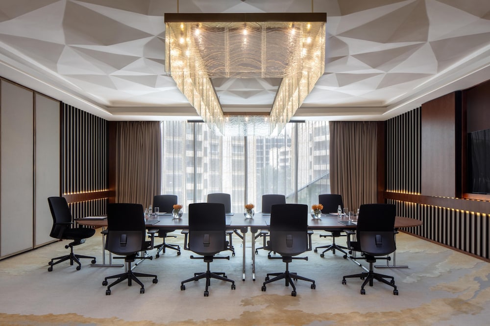 حياة ريجينسي(Hyatt Regency Riyadh Olaya) 67/75
