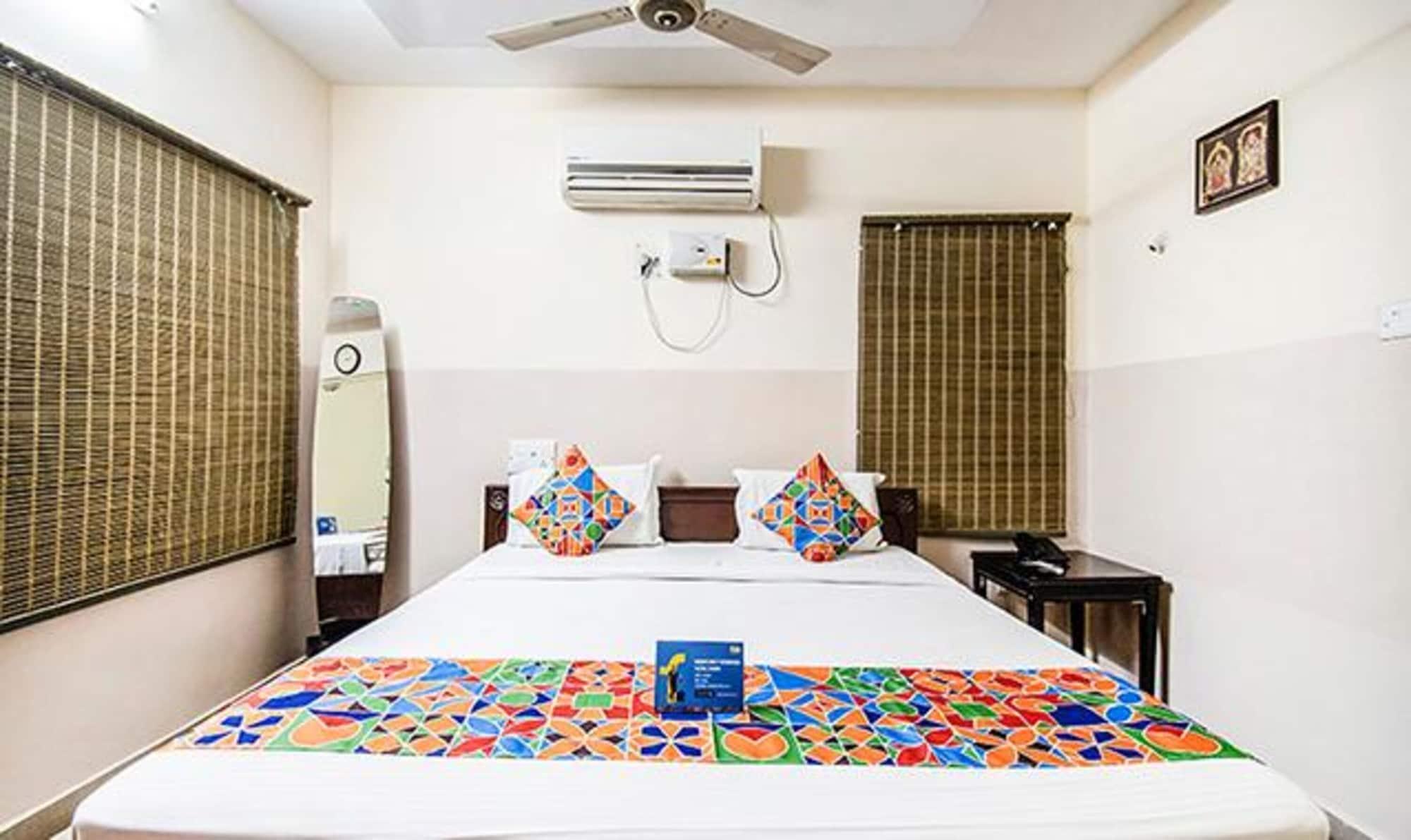 Fabhotel Aditya Yatri Nivas 13/26