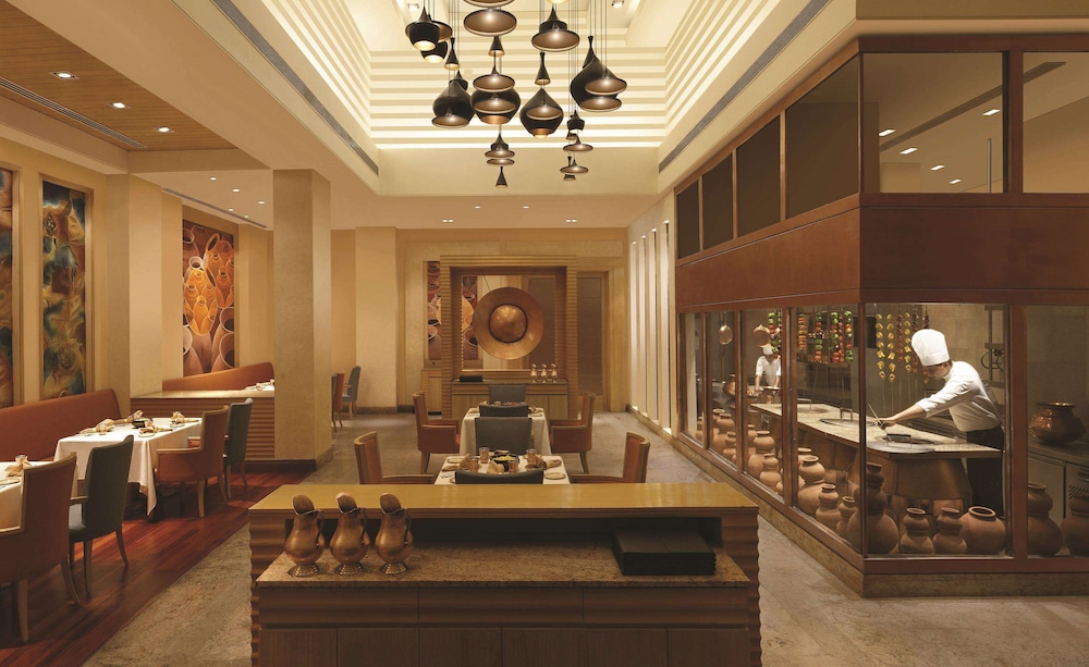 DoubleTree by Hilton Agra 43/73