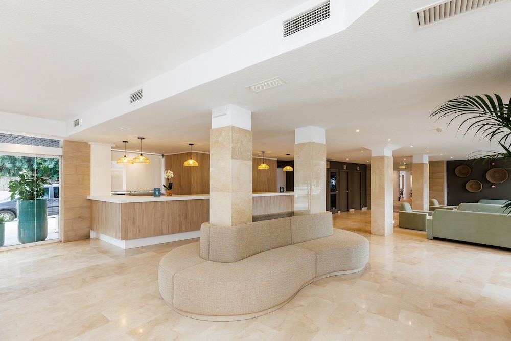 Hotel Alondra 11/50