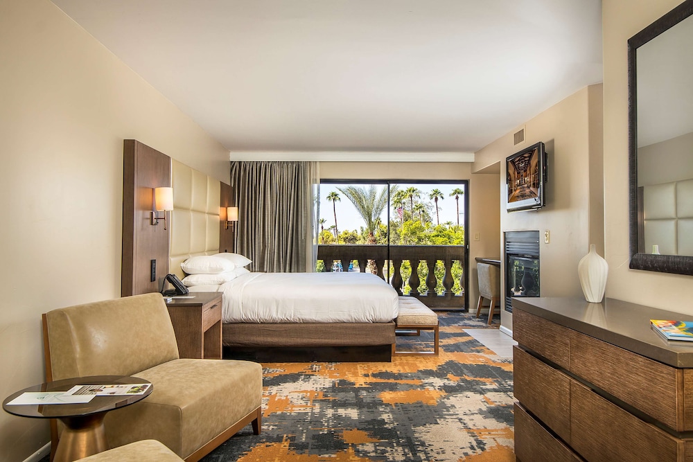 Hilton Phoenix Resort at the Peak 20/60