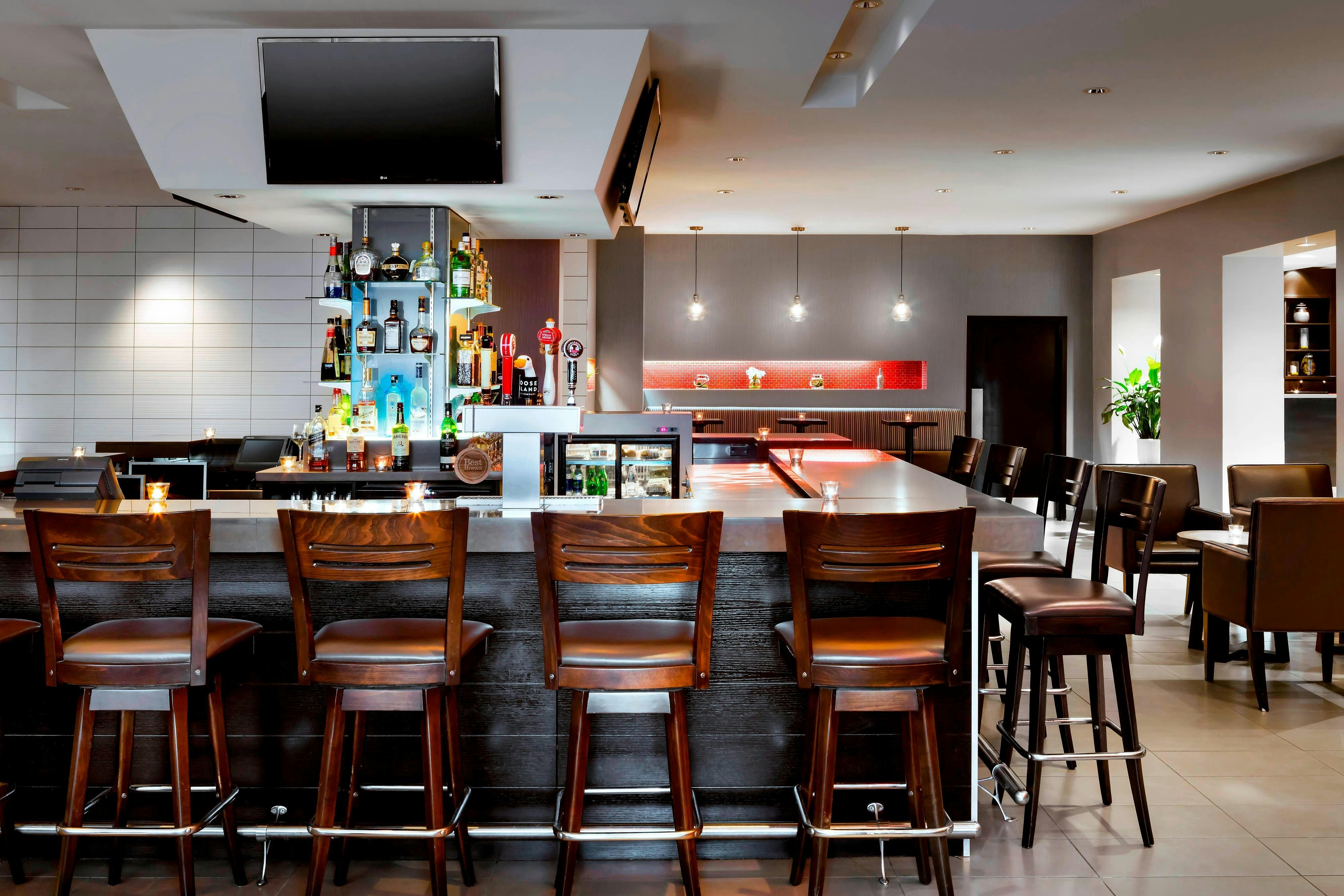 Four Points By Sheraton Meadowvale 5/9