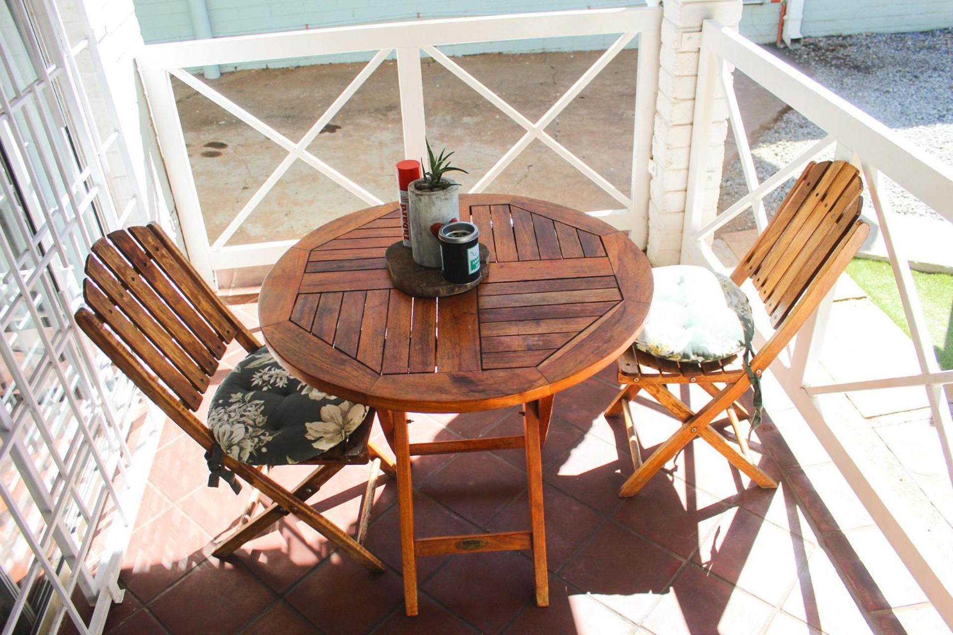 Amaziah Guesthouse 12/16