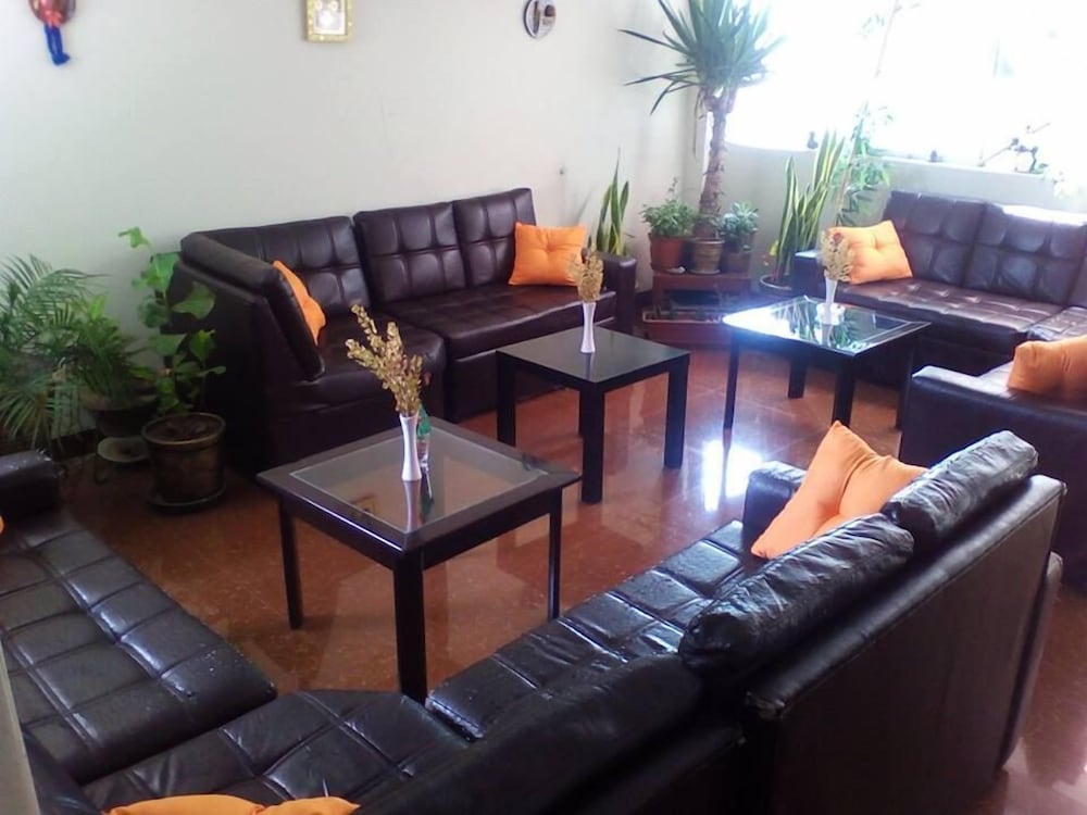 ROYAL INCA HOTEL 34/63