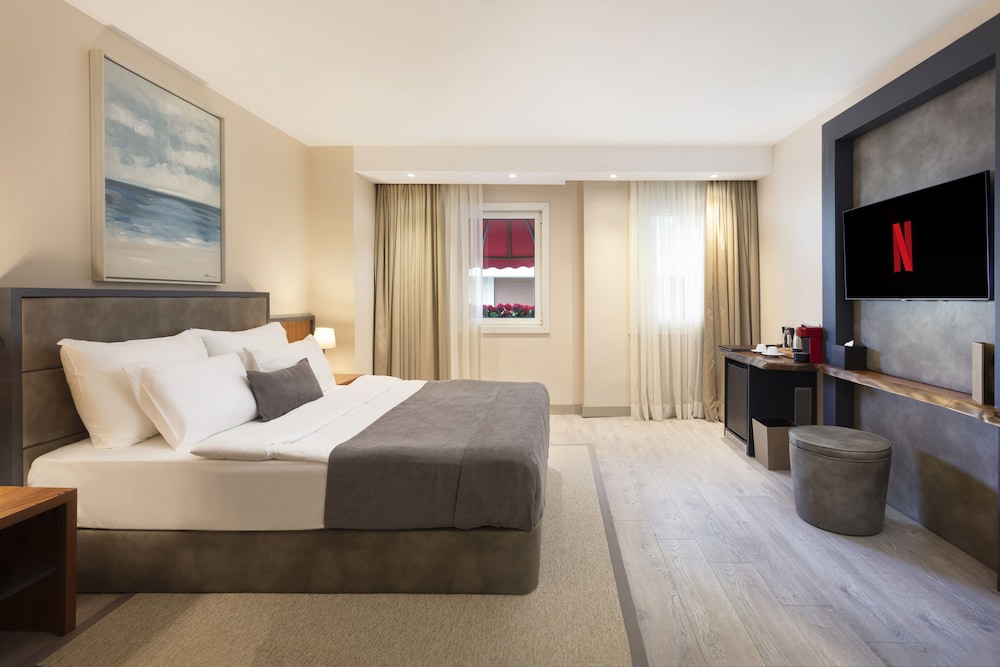 Buem Hotel Kosuyolu 17/50