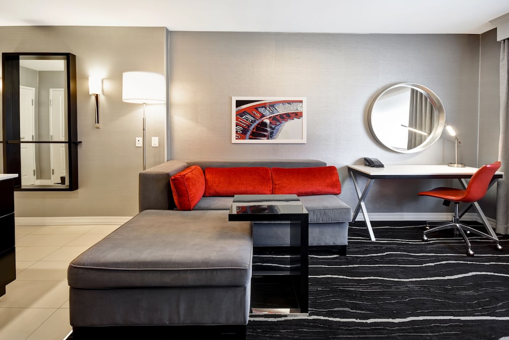 Doubletree By Hilton Deadwood At Cadillac Jack S 25/52