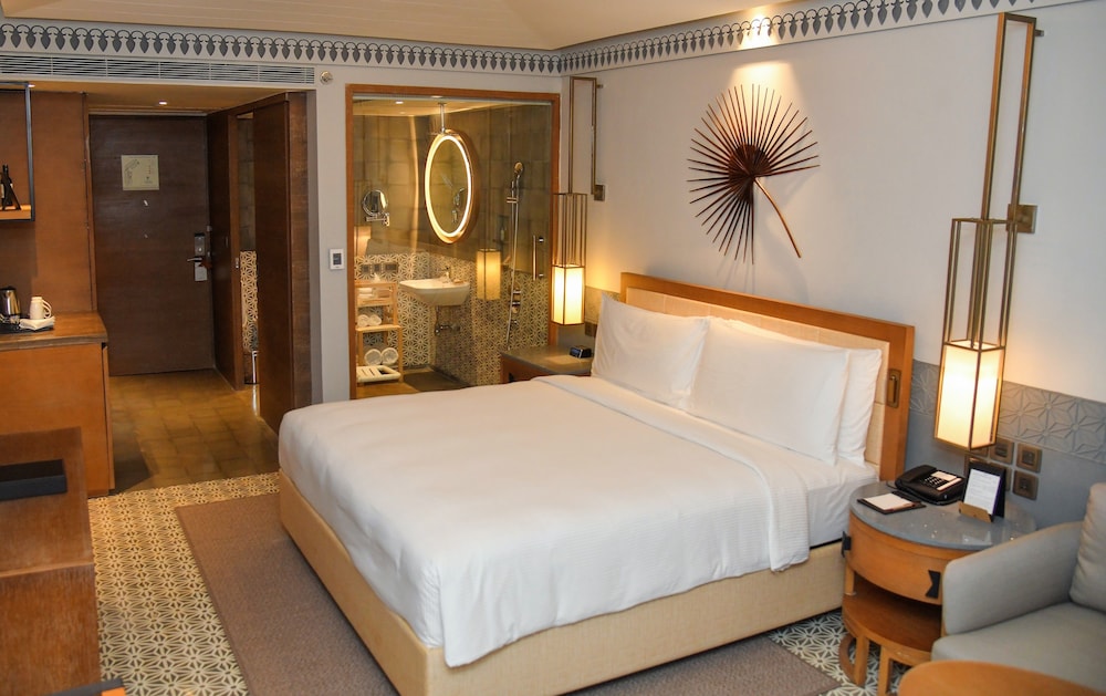 Doubletree By Hilton Goa Panaji 25/69