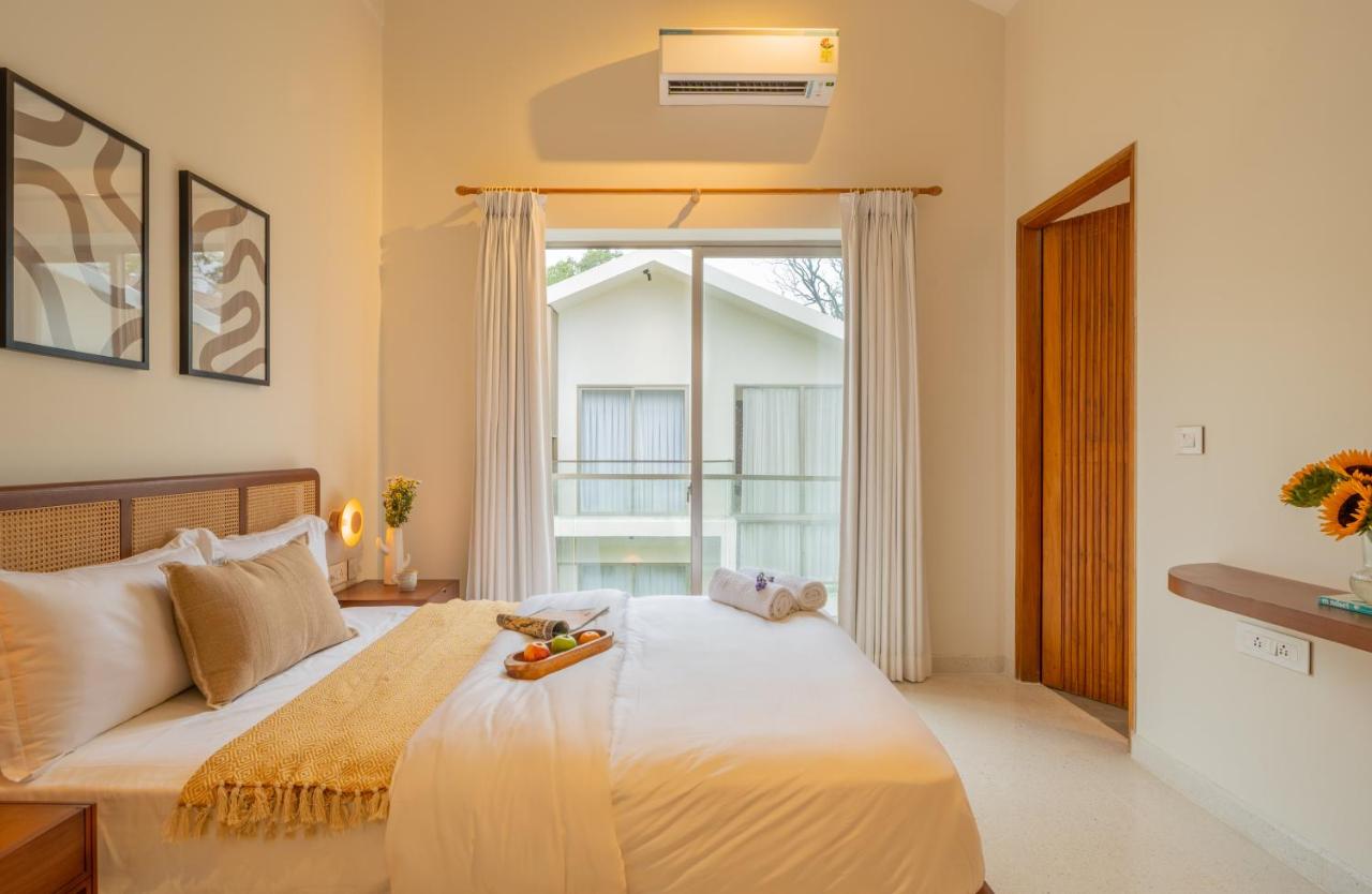 ELIVAAS 3BHK with Pvt Pool Mirai Taurus 24/79