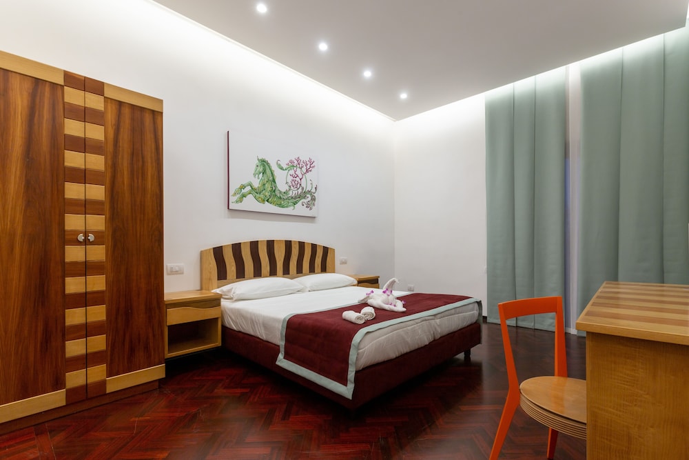 Panoramic, Villa, 8 Queen Beds, Sofa, B and B Villa La Ventana 8/10
