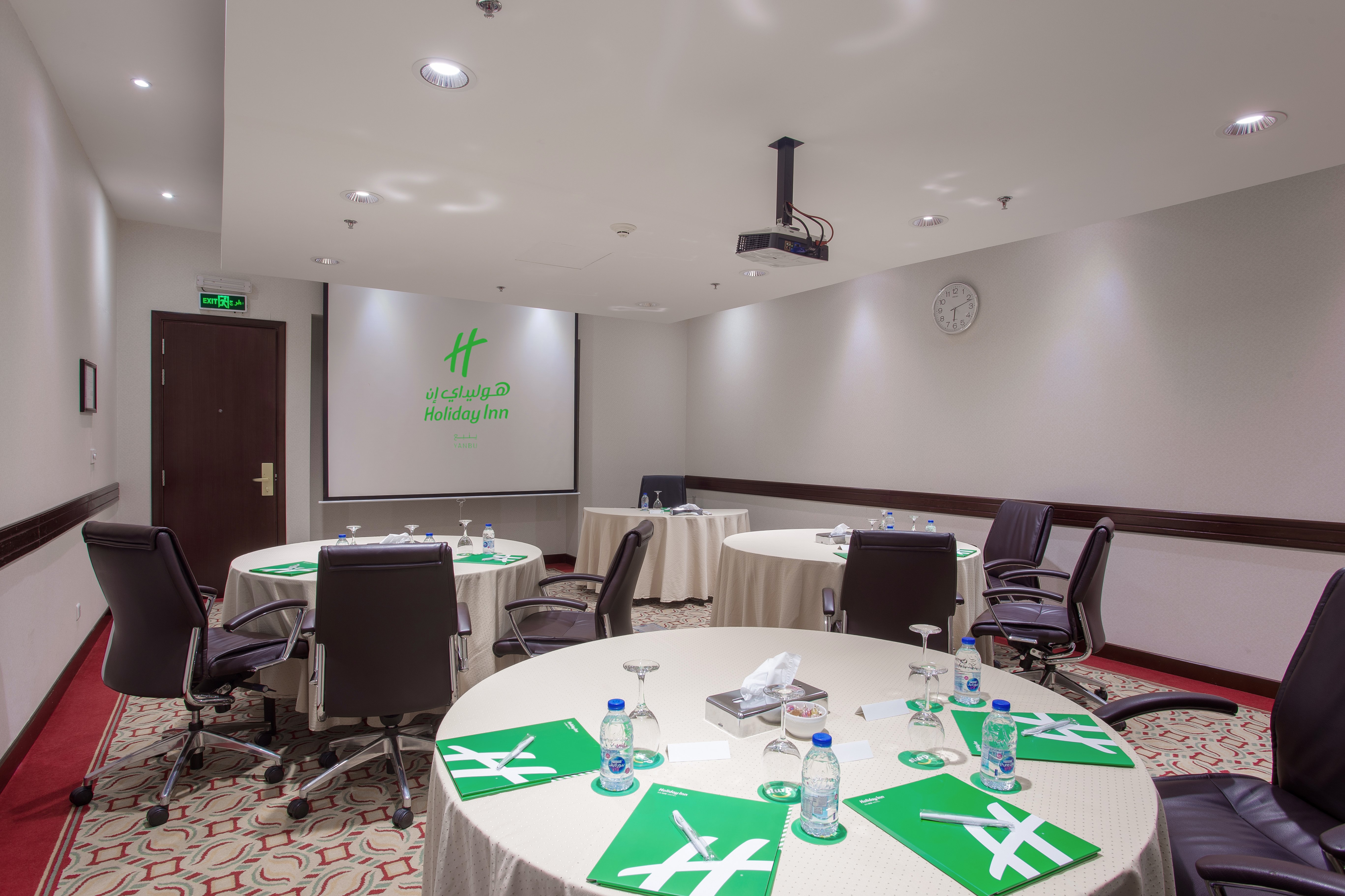 هوليداي إن ينبع(Holiday Inn Yanbu) 45/57