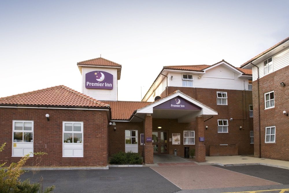 Premier Inn Chelmsford (Springfield) 8/32