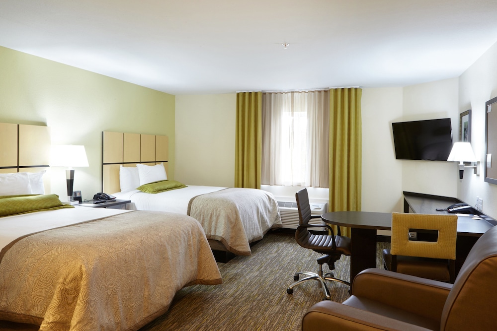 Candlewood Suites SAN ANTONIO AIRPORT 15/45