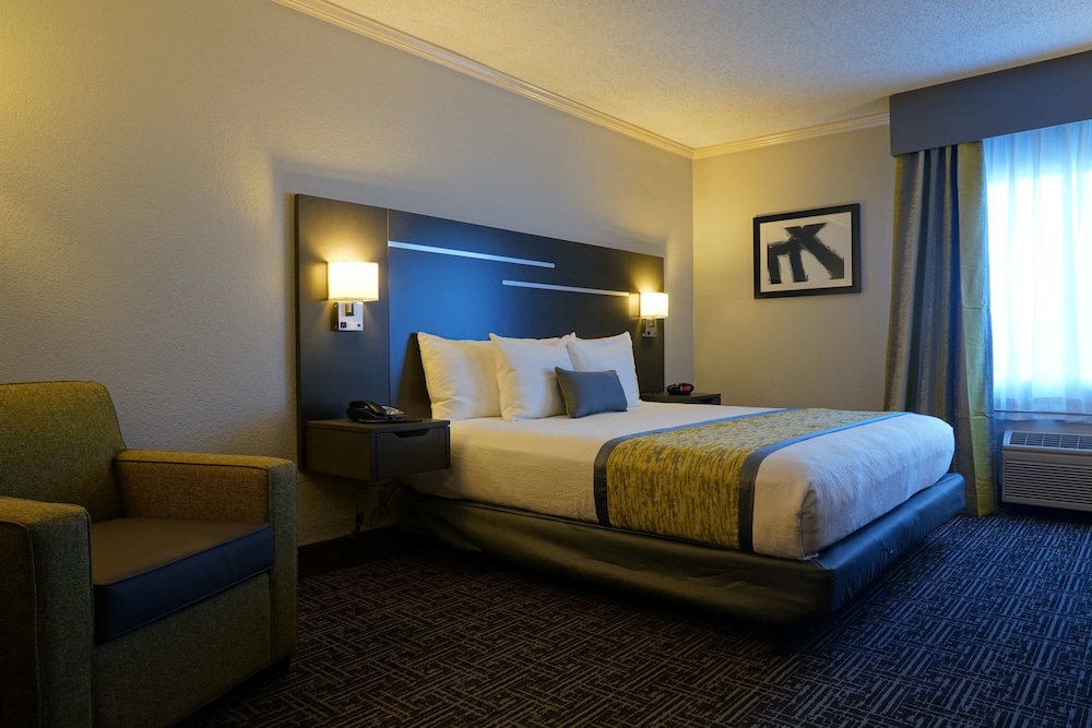 Best Western Plus Morristown Conference Center 20/45