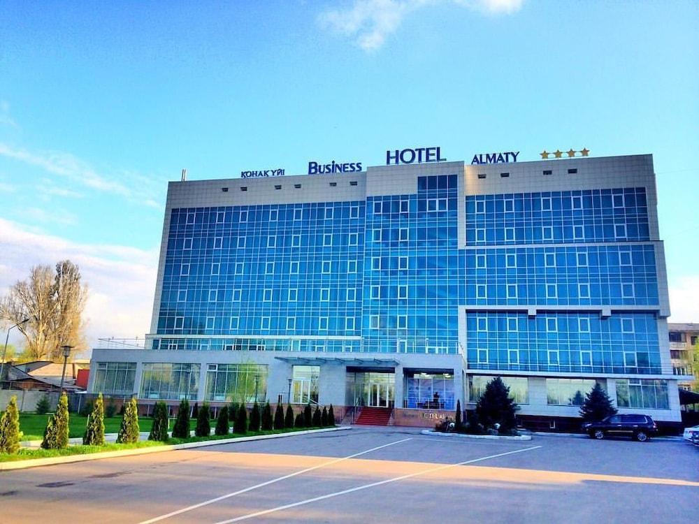 BUSINESS HOTEL ALMATY 4/39