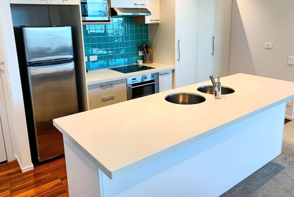 Marsden Suites Nautilus Orewa 36/59